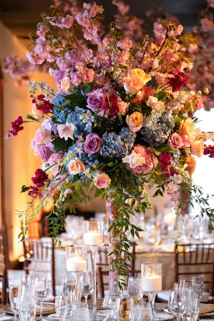 abundant_wedding_at_liberty_warehouse_32