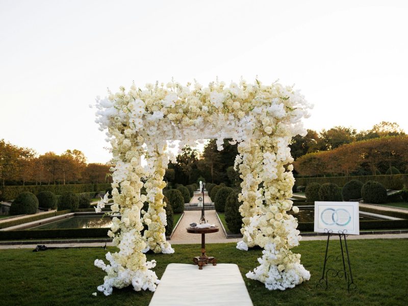 Exquisite Wedding at Oheka Castle 3